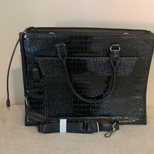 NWOT crocodile print stunning commuter tote